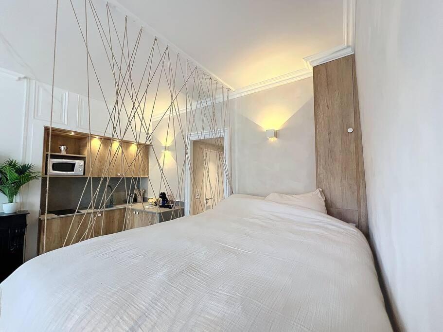 Camilla Apartment Troyes Bagian luar foto